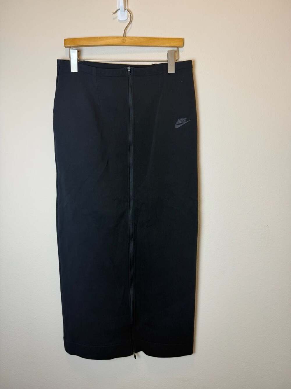 Nike Tech Fleece Maxi Skirt Size M Black Front Zip